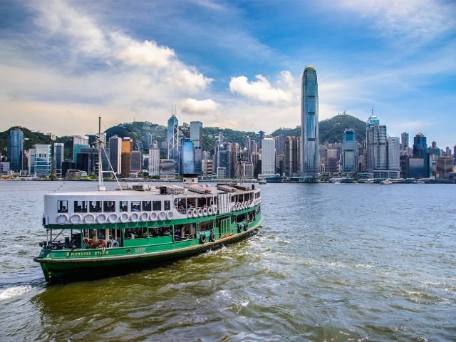 PerryAuthor's tweet photo. Good morning from Hong Kong. https://t.co/MoCnIZOGjV