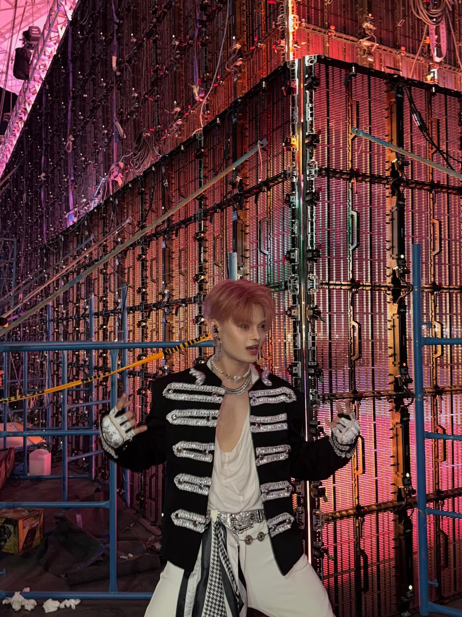newid_global's tweet photo. [🐻‍❄️] #NEWID_THAD_IGP 20260531

"backstage"

🔗: https://t.co/jkVTgjds3c

#NEW_ID #THAD #NEWID_THAD (2/3) https://t.co/nc0Ufe9Am4