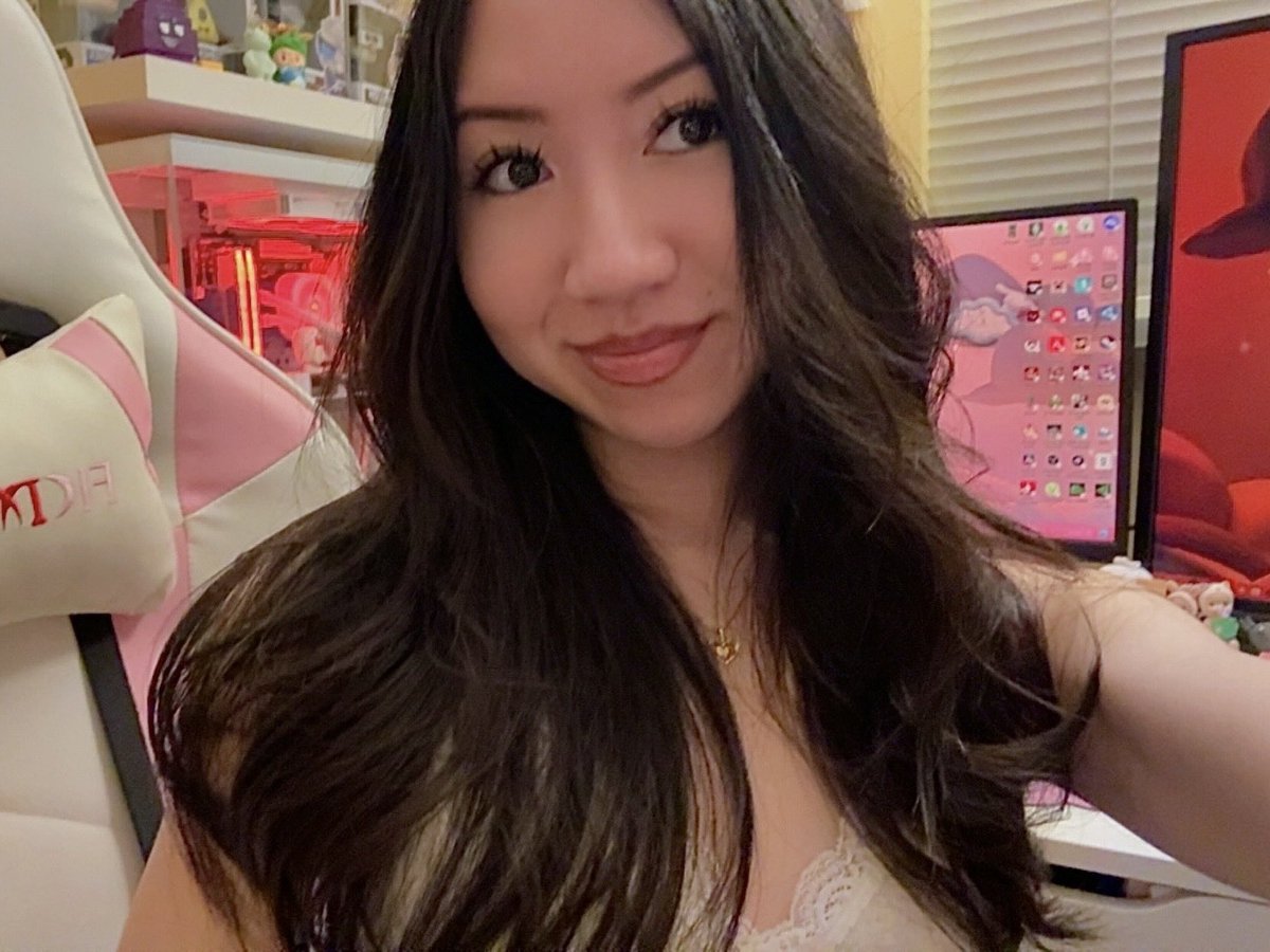 stephxch's tweet photo. on my puter (⸝⸝๑﹏๑⸝⸝) https://t.co/DszJSibLR3