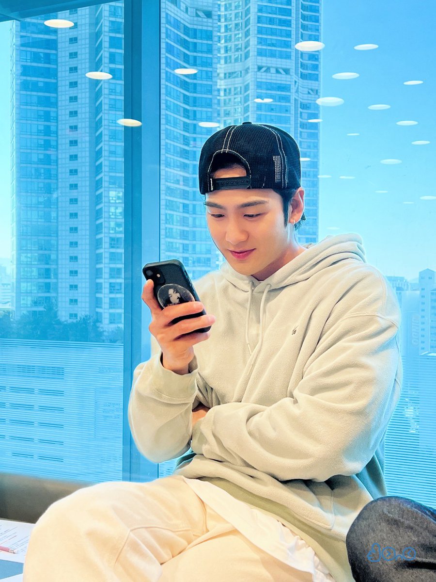 개화 tweet media