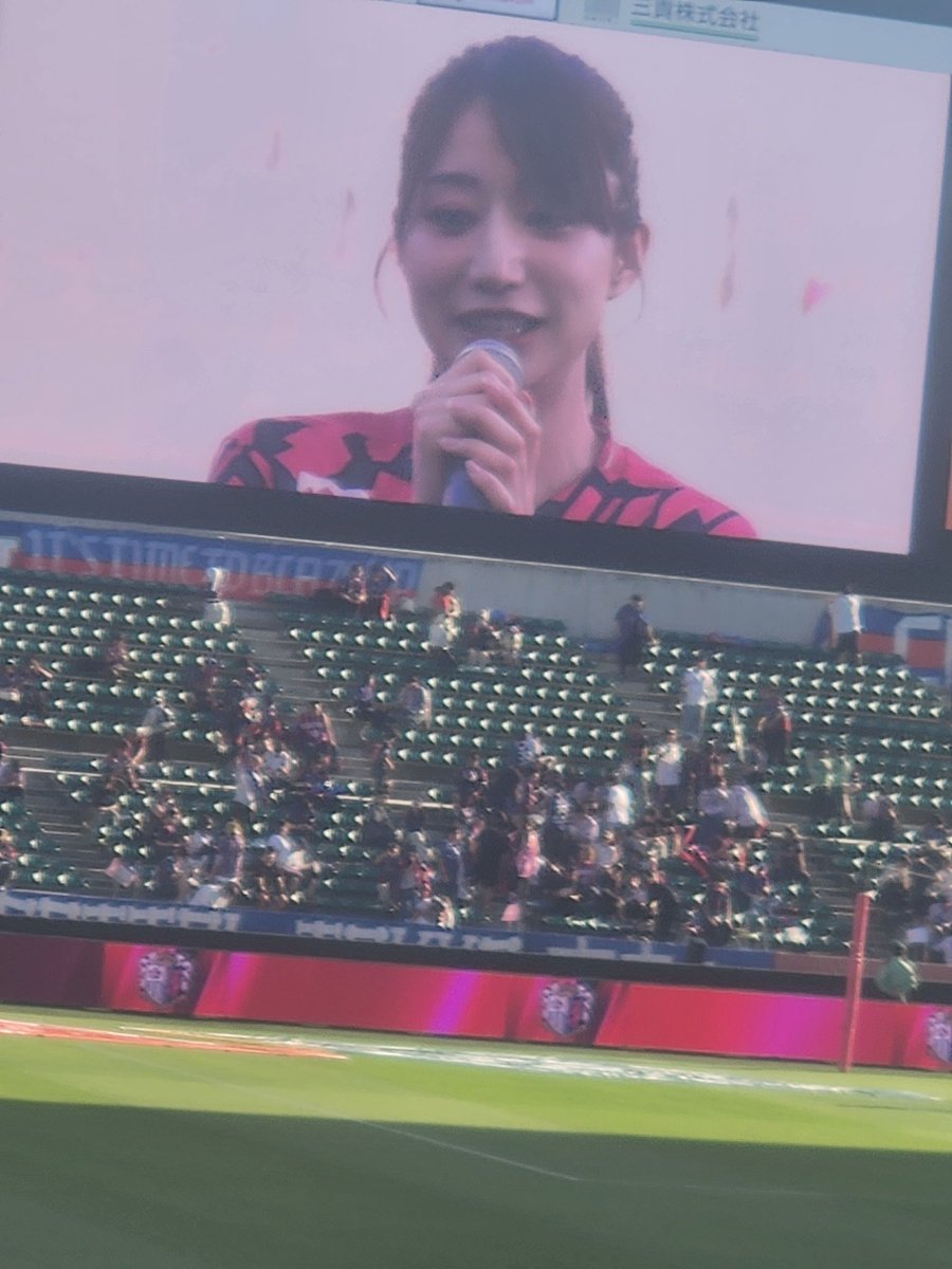 2megumi2's tweet photo. #まちゃお765
#thanksweek
まちゃおさん、こんにちゃおです🇮🇹
30日(土)は、100年構想リーグwest対EastのプレーオフでFC東京と試合をし、ほんまに熱い闘いのちドロー⚽🔥。
暑くなりましたね☀😵💦
スタジアムMCの池田さんが13年支えて下さり卒業。
セレモニーでは熱い涙が止まらなかったです。 https://t.co/uEuiYyEZJc