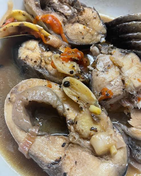 clitioris's tweet photo. Mind you, these are what we eat regularly and most of yall don’t like them. We don’t play about veggies. https://t.co/TX6N6Z3HaB