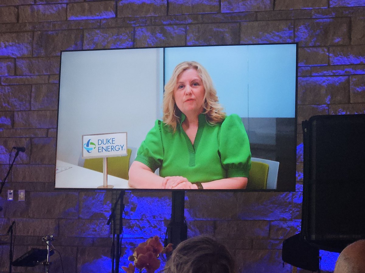 BronesHuber's tweet photo. Happy 20th Anniversary @1SI_Chamber! @DukeEnergy was proud to be a sponsor of the celebration. I was honored to be one of the former board chairs interviewed for the anniversary video and to serve as a current board member. Keep up the great work 1si! https://t.co/yseYfzEtys