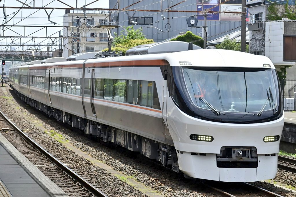 試9162M~試9163M 385系E1編成 洗馬試運転