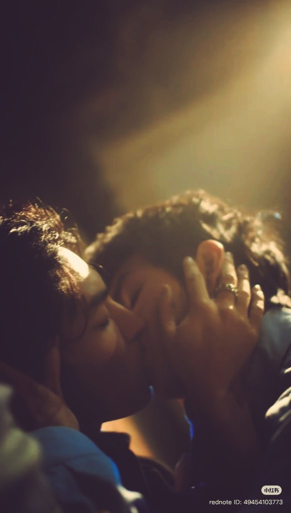 acequinx's tweet photo. #SanYi  AU🔞

College Boy Chu San goes home beaten up again by Rowdy Liu Yi, cursing him and waiting to get rid of his bullies. 

Only to wake up the next day, 10 years later, married to the man, who is grumbling at him for leaving him tied up all night and worst of https://t.co/vmEXi2817v