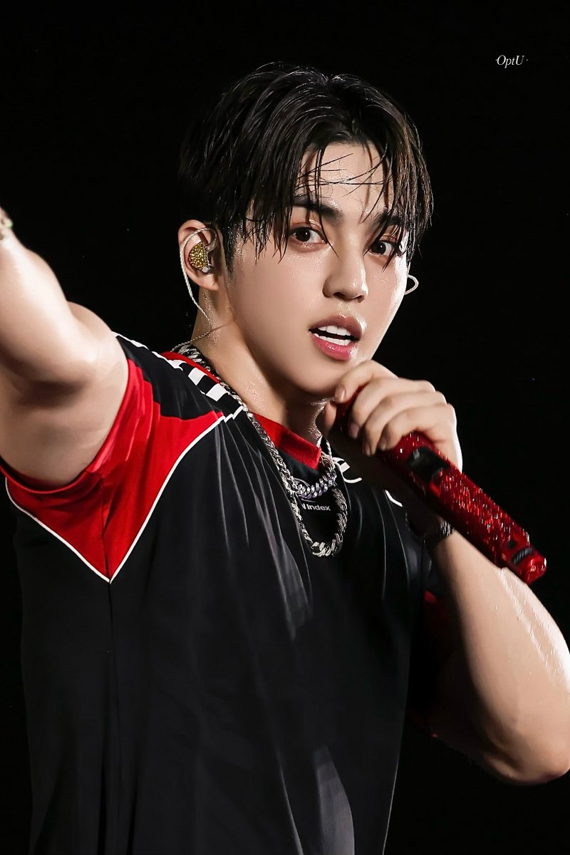 ·OptU·Scoups· tweet media