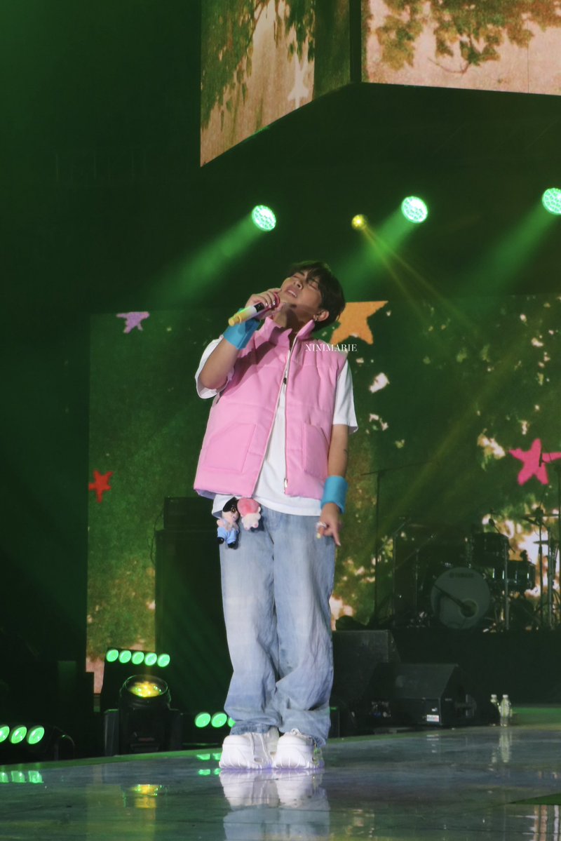 KennChick's tweet photo. ᰔᰔᰔ 𖦹 05.30 | habangbuhay pansamantala ໒꒱ 

₊‧꒰ა❤︎໒꒱ ‧₊

MAKI KOLORS THE WATSONS STAGE
#OwnTheMoment
#WatsonsPlaylist2026
#Maki @clfrnia_maki https://t.co/aFFfhXYlOK