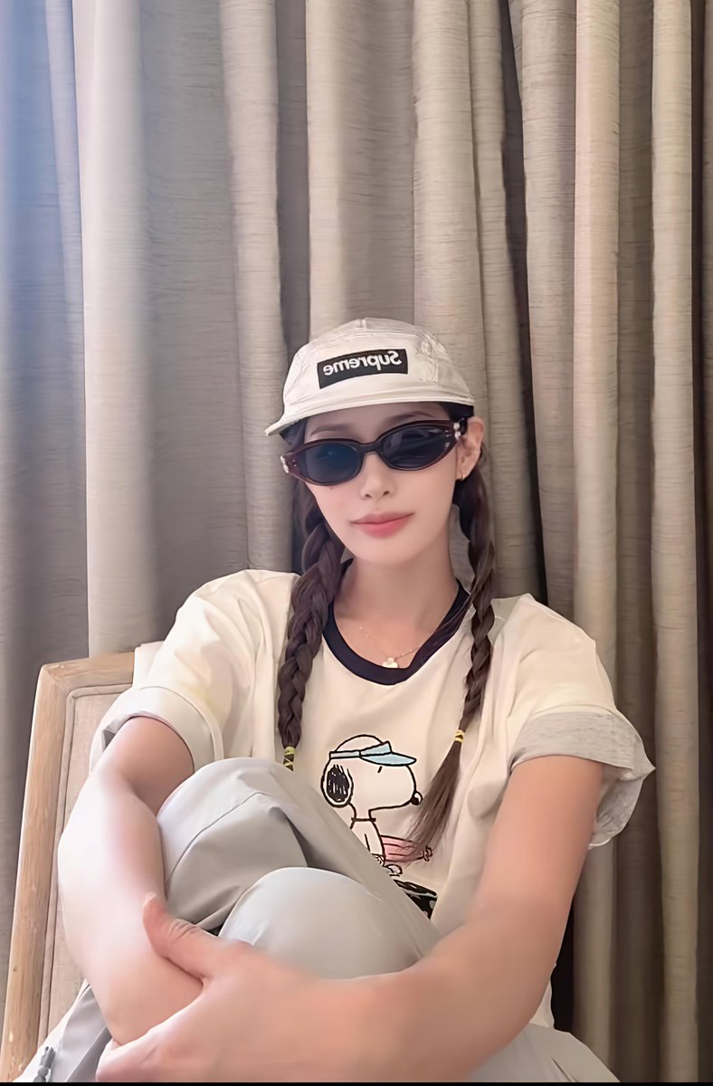Yada3863's tweet photo. หนีบผมแต่เช้าเพื่อ? เมนฉันตอบว่าก็แล้วไงอะ🤣

#Jigamin지가민 
#XTREAM https://t.co/KI7Zh4ndbL