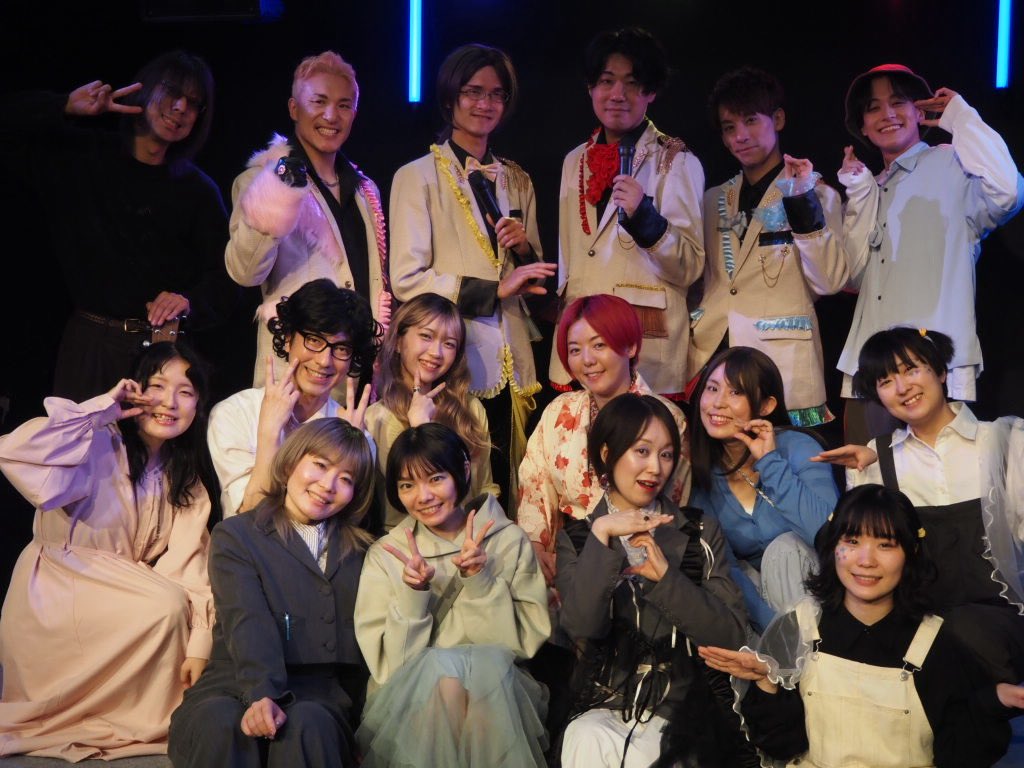 impro_plafo's tweet photo. 🐊完全終演🐊
Platform第28回公演「#ニワノワニ。」
公演グッズ販売が昨夜終了し
完全終演いたしました。
あらためまして、ご来場・配信やアーカイブでのご視聴・グッズのご購入ありがとうございました。

Platform次回公演は

「Vote Show サナトリウム」
不治の病におかされたこどもたちのインプロ×デスゲーム
🕐8/14（金）〜8/16 (日)
📍高円寺K'sスタジオ本館
ご予約
🎫 https://t.co/2mTReXW2KG
#プラフォvote

また世界に一つの物語を一緒に作りましょう