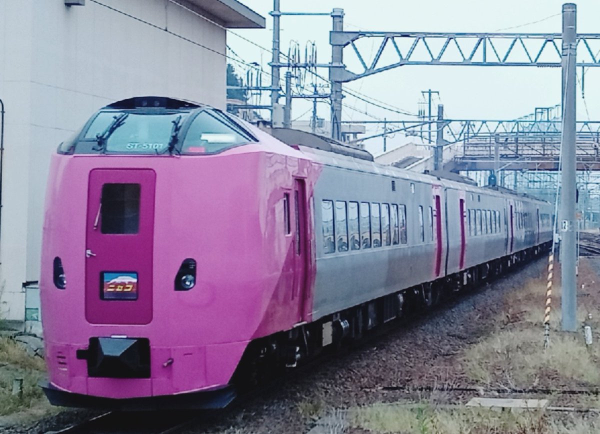 Max_Toki330's tweet photo. #6月なので6がつく車両の画像を貼ろう https://t.co/Pv2rJIA0p2