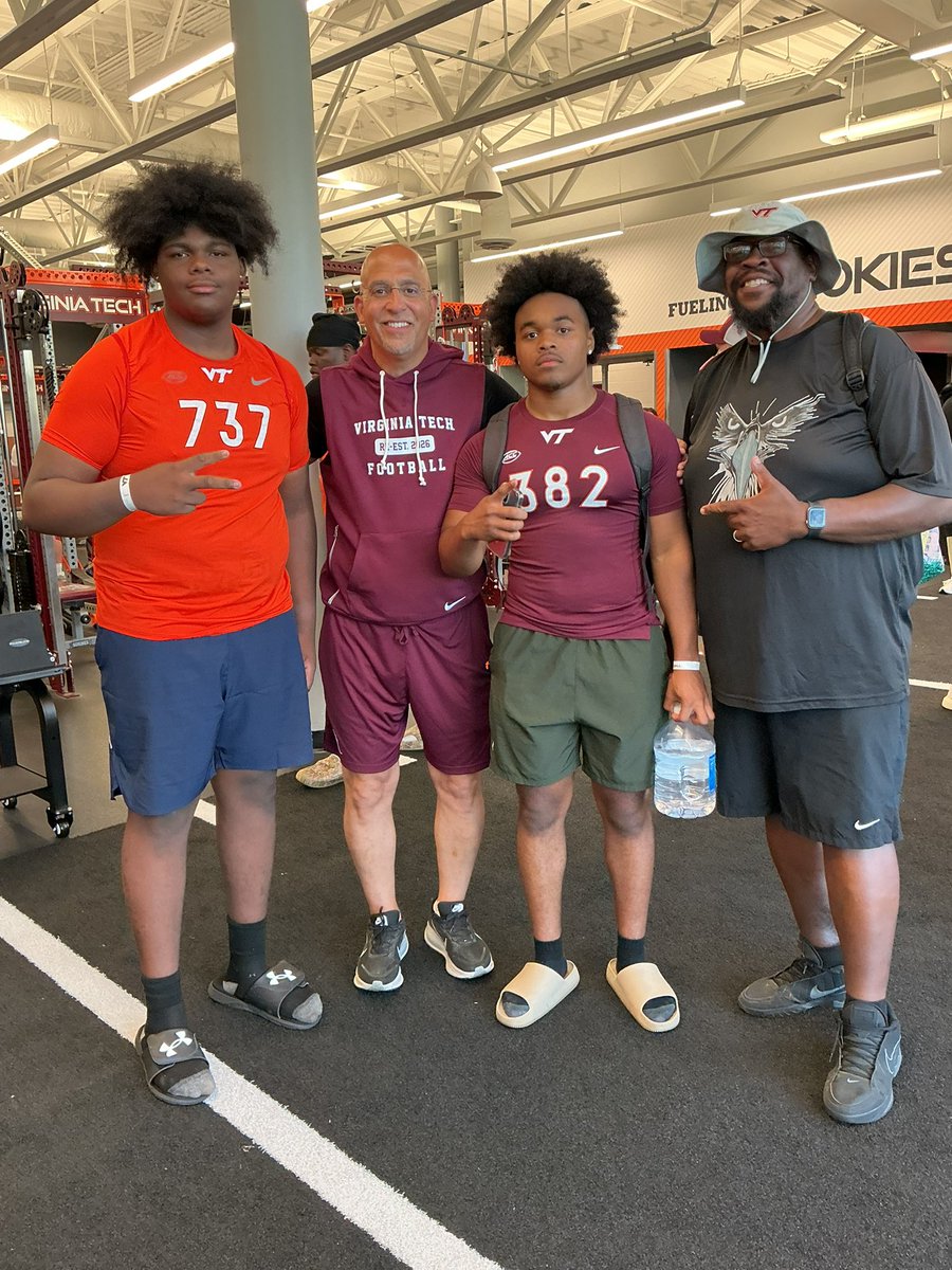 CoachReavesJr's tweet photo. Way to work today @KyanReaves4174  &amp; @JaylenNelson27 ! Keep Building!! Way to kick off Camp Season! @_VicHall  and @HokiesFB ! THANK YOU! See you all soon!🫡🫡🦅🦅

@C_Perdue4 
@GWEagleFootball 
@GDUB_FB 
@CoachChambaaa 
@CoachMorrisGW https://t.co/CYwxTcLNfZ