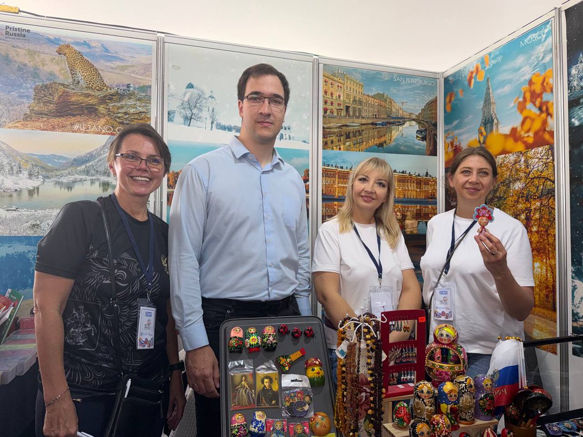RusEmbPeru's tweet photo. 🇷🇺🤝🇵🇪La Embajada de Rusia, la Casa Rusa y el KSORS ya participan en la Gran Feria de Embajadas GFE – LIMA 2026, que se lleva a cabo del 29 al 31 de mayo en la Villa Deportiva Nacional, distrito limeño de San Luis.

#PeRusia
#FeriaDeEmbajadas2026
#GFESanLuis2026
#CulturaRusa https://t.co/XQD5aiSgCS