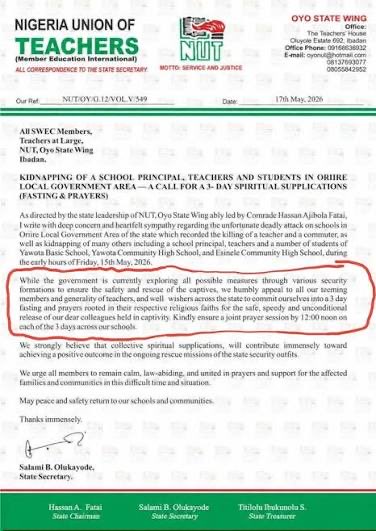 jcokechukwu's tweet photo. 💪 The Nigerian Union of Teachers has ordered Oyo teachers to withdraw services over abducted colleagues. 

Best way to deal with a tone deaf regime. Other states should actually join this. https://t.co/WFX7PPOE2U