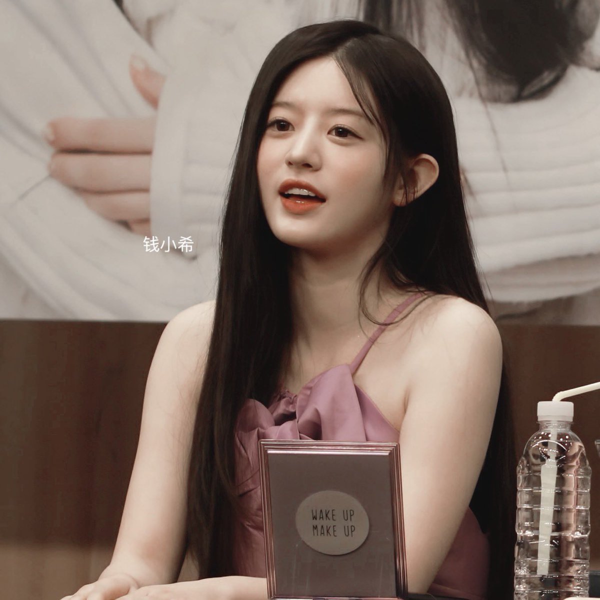 parkminju_04's tweet photo. 완전애기때 https://t.co/BeBK3GbTQ1