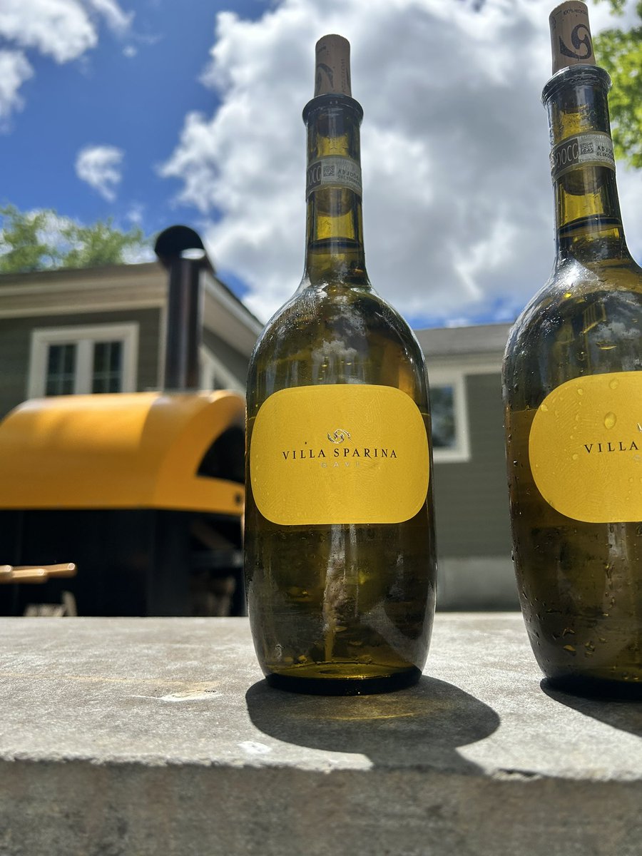 LeftLaneTom's tweet photo. Will be uploading a ton of content from vacation stay tuned here is a sneak peak

 #food #wine #family #vacation #travel #foodie #pizza #pasta https://t.co/yL3ga01cCx
