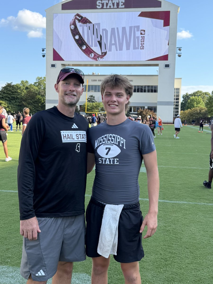 ZackParkerQB's tweet photo. Had a great time competing today at Mississippi State and can’t wait to be back!
@CoachAdamHolley @CHSRecruits @kjfbcoach @Coach_Leb @ChadSimmons_ @TomLoy247 @Andrew_Ivins @benjaminwolk @Husker247BC @ThrowItDeep @Stumpf_Brian @Andy_Villamarzo @CraigHaubert @LemmingReport @TomLuginbill @jerms3_ @JeremyO_Johnson