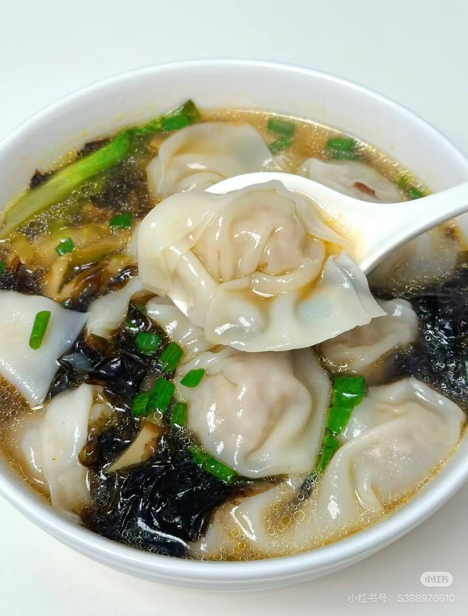 jheimhy4's tweet photo. 早上自己煮個餛飩吃,暖暖胃 https://t.co/0XIjYULG1O