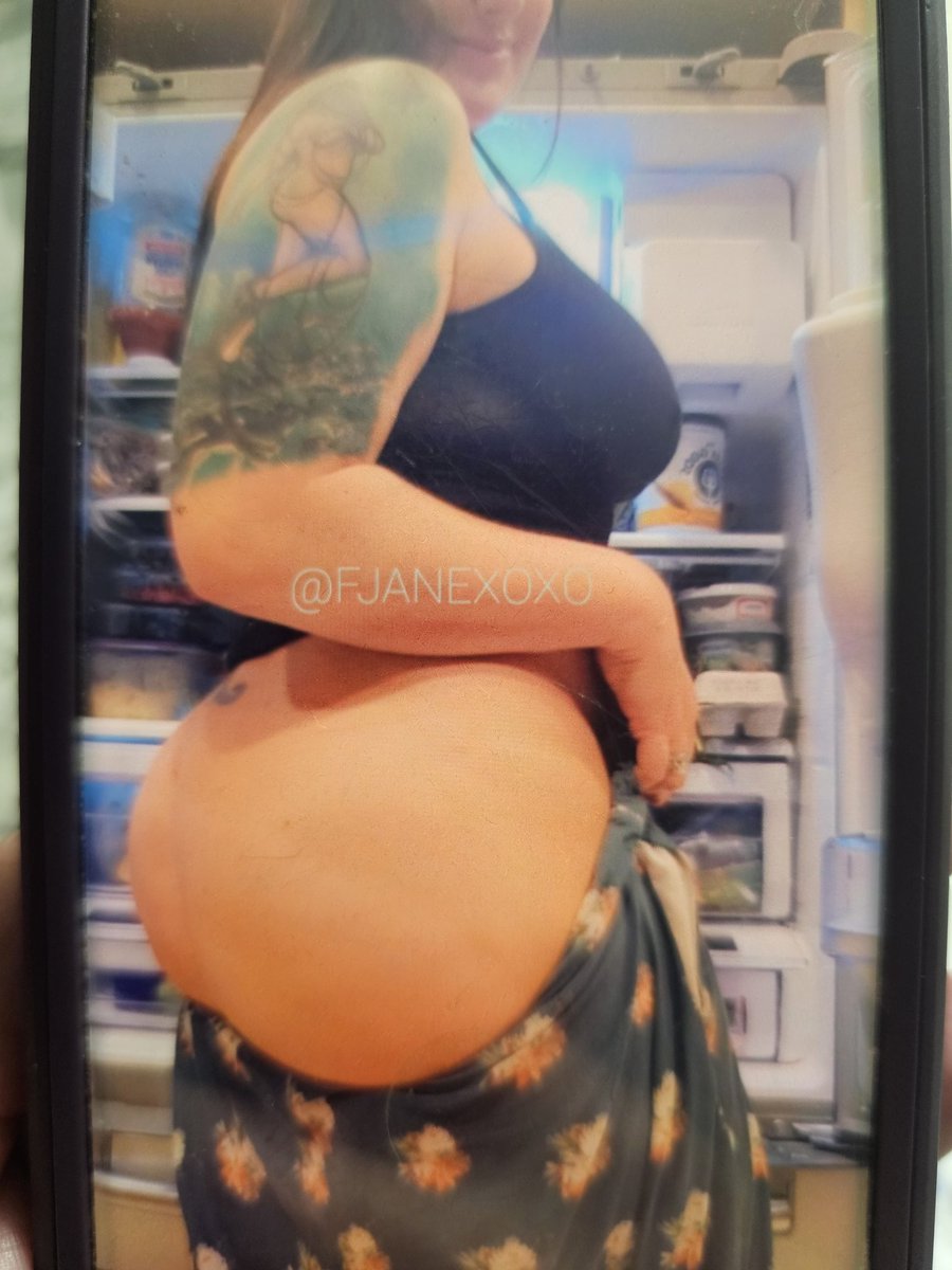 FJanexoxo's tweet photo. Looking through my old pics and forgot what fine ass I had when I was chonky😍  No gym, no BBL, no implants.  Just an amazing 55 inches of phat ass! https://t.co/3nZn4B05Cq