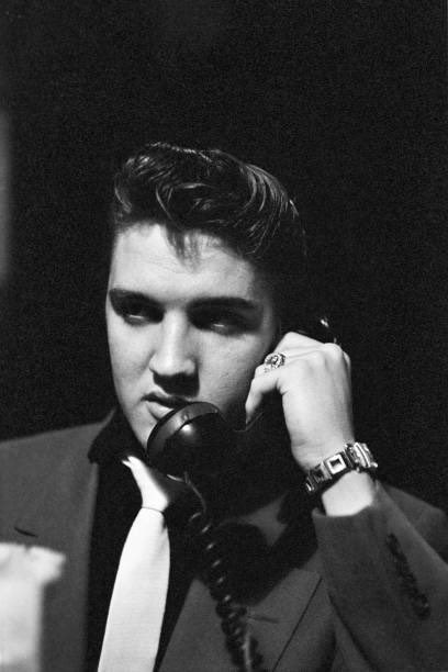 epxii2's tweet photo. ~ 📞🖤 https://t.co/7XxHKKKAJf