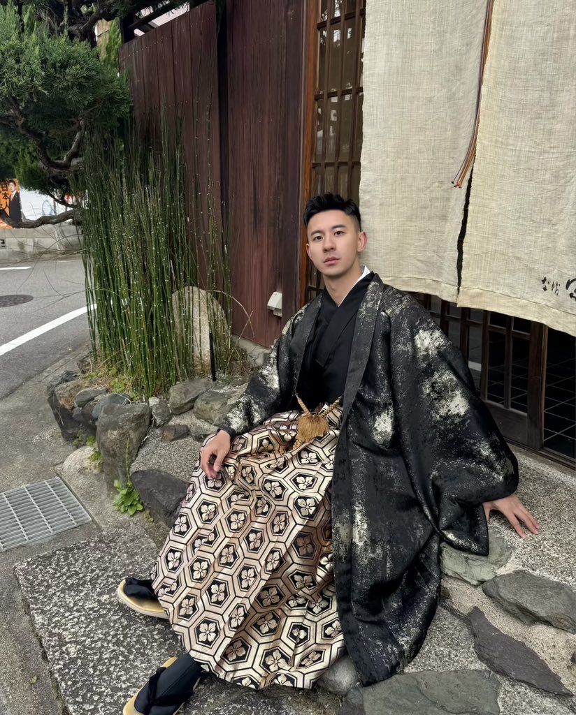 Yk_o78's tweet photo. 着物を着ても結構似合いますね。去年の写真です。 https://t.co/6kb5wc15Gp