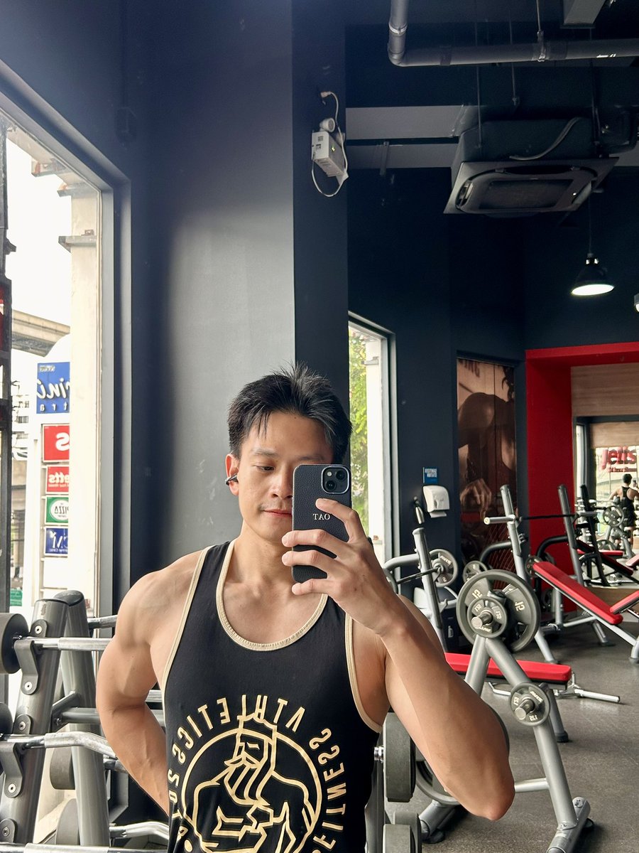 Frobisher1412's tweet photo. ท้องอ่ะไม่ชัดสักทีนึง ต้องคุมจริงจังได้แล้ว https://t.co/EFgkNQ38En