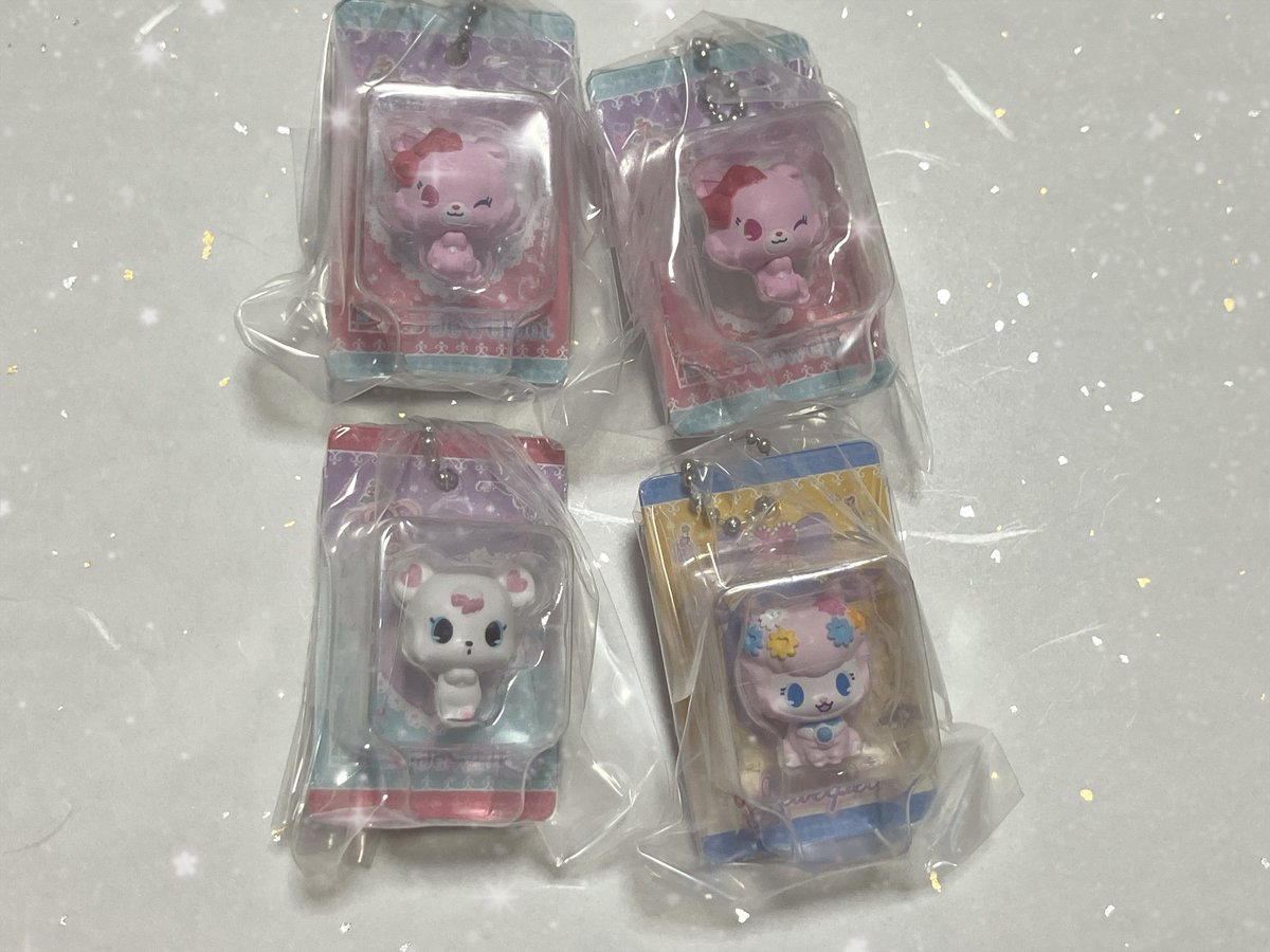 toki_geme's tweet photo. 【交換】Jewelpet ジュエルペット パッケージミニチュアチャーム

譲)ガーネット×2、ラブラ、エンジェラ
求)ちいかわめじるしアクセサリー3
ちいかわ、ハチワレ、モモンガ、古本屋各1

まとめて優先の為お返事にお時間頂きます。
平日夜19時以降池袋駅周辺で手渡し、または2点以上であれば郵送も可 https://t.co/Vrinz9Bx1y