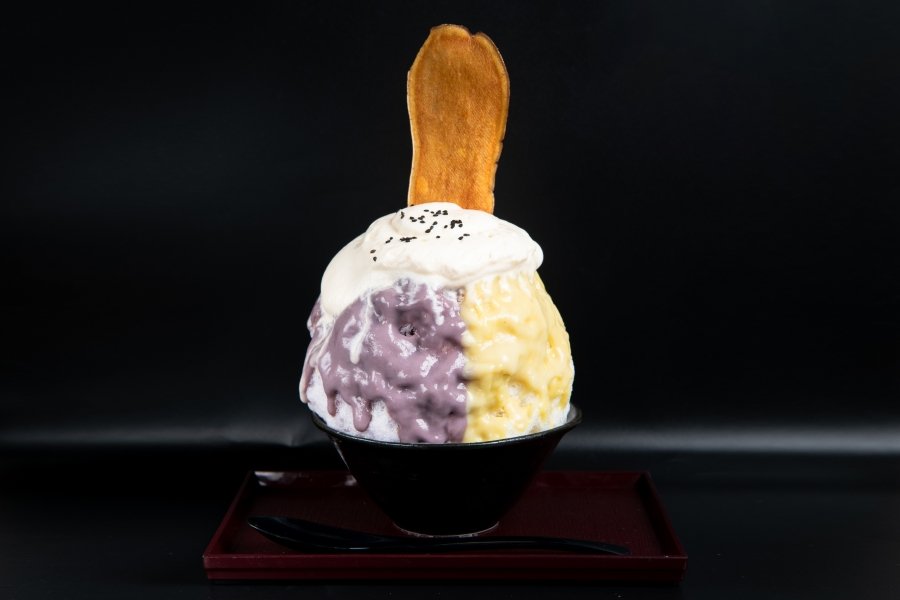 andtrip_'s tweet photo. ／ 
🍧夏のおすすめかき氷特集第11弾🍧
神奈川・川崎大使【つぼ焼き芋 甘い和】
＼
人気の焼き芋専門店で夏季限定の“お芋まみれ”の贅沢かき氷が登場！
ひと口食べれば、お芋の濃厚な甘さと繊細な氷の食感がふわっと広がります🍠✨
🔻詳細はこちら
https://t.co/dKr1fcynlZ
＃かき氷 https://t.co/OmvQvAVhQP