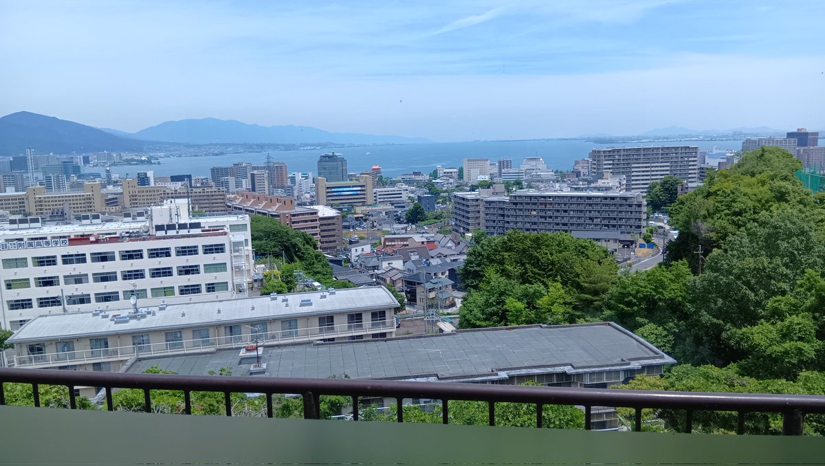 Yu_3333_Yu's tweet photo. 早めのお昼いただきます🥢 https://t.co/4W3dY4IhLv