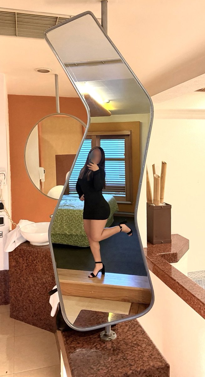 TamaraBojaa's tweet photo. Me gustan mis piernas 😛🫦 https://t.co/5ZP6MPdTPH