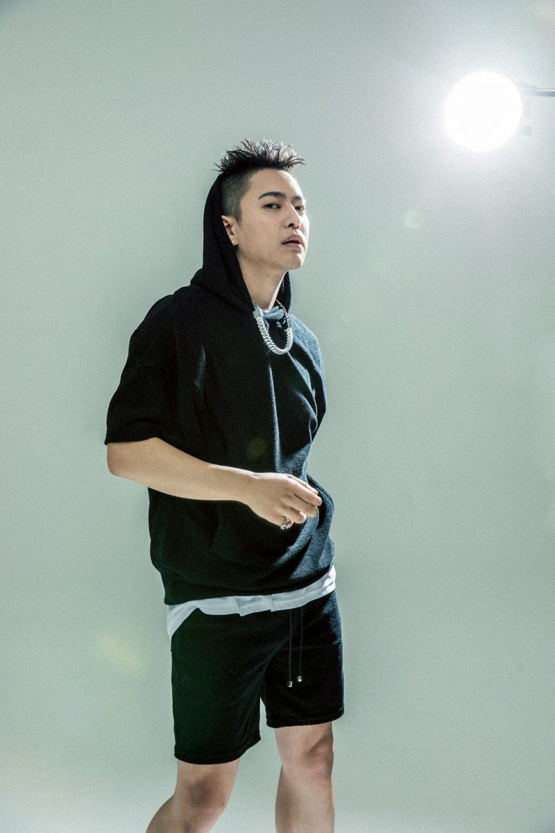 DELAYdirector's tweet photo. 三山凌輝×RESOUNDCLOTHING
ヴィンテージ パイルフーディー
ヴィンテージ パイルショーツ

https://t.co/fNRK2ek2k3 https://t.co/qxVfSor19f