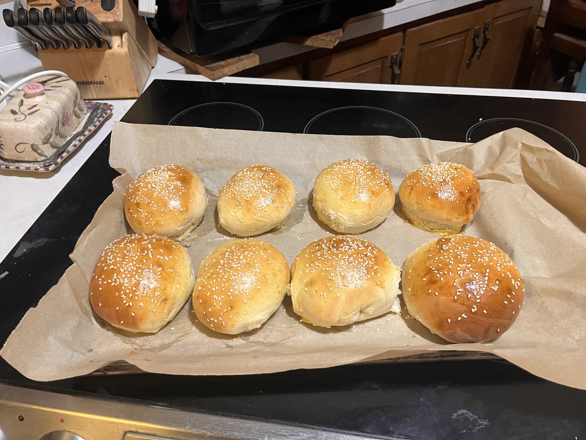 deadrabbit92's tweet photo. Le lamb burger. I’m off store-bought buns from now on https://t.co/76KOesoBoo