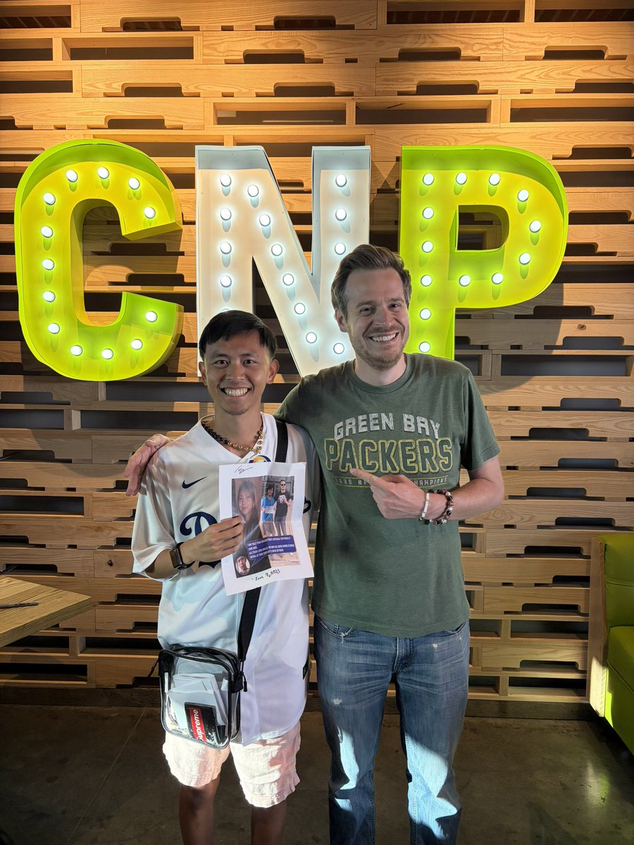 aa_toonlink27's tweet photo. Time flies with both #30in30 fan meet-up with me and Tom Grossi nearly 3 years ago in two different cities. #FortheKids

@tomgrossicomedy @TomGrossiUpdate https://t.co/4kem9swaXH