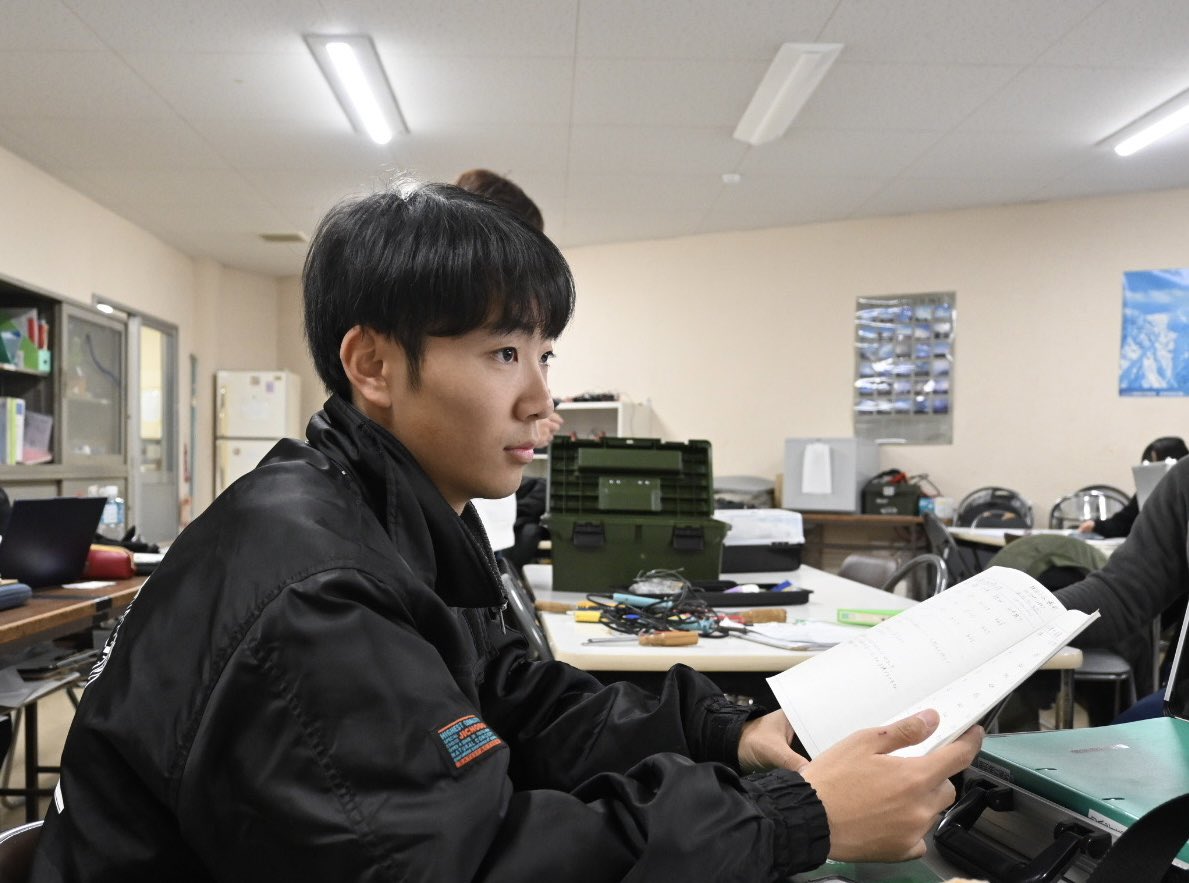 oit_kouku's tweet photo. 5月大工単独木曽川合宿
【成果報告】
3回 川口　㊗️🎊13係認定‼️
　　藤原 11th solo
　　井上 16~20th solo
1回 中村、林、坂部、加藤、髙田初合宿❗️

遂に3回から新たな機体係が爆誕しました！

#航空部
#大阪工業大学
#oit
#リハビリ合宿でソロ https://t.co/wBCU8CVq0Y