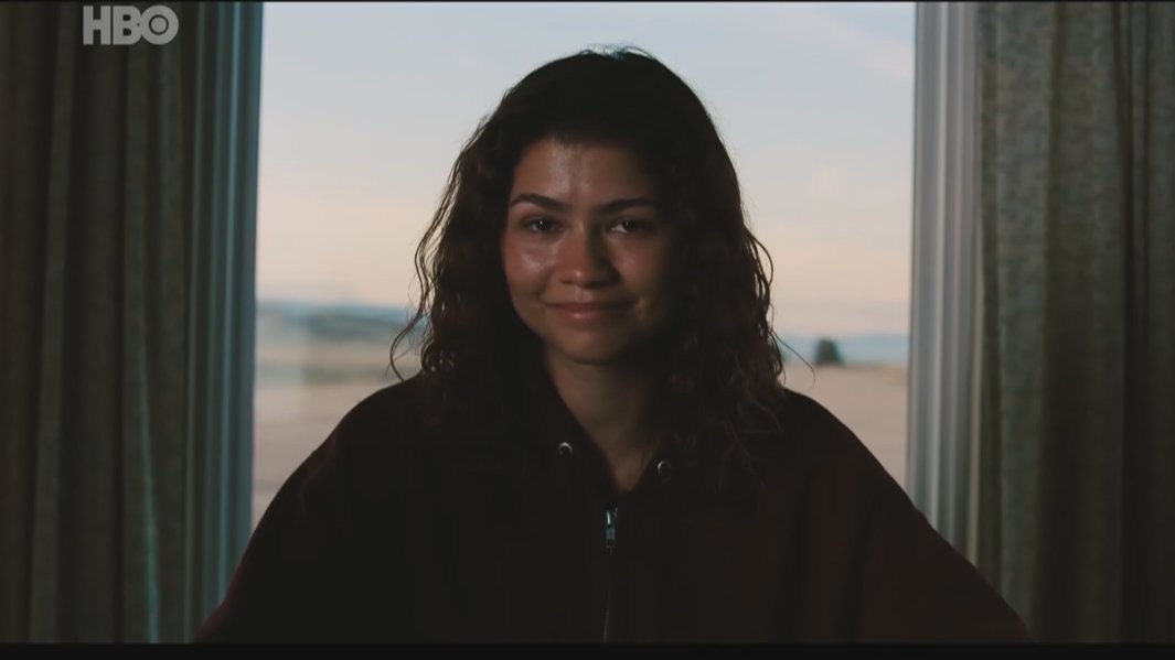 _Tahla1's tweet photo. Esse final de euphoria, tô em lágrimas! 
#euphoria https://t.co/pnCMFKLYic