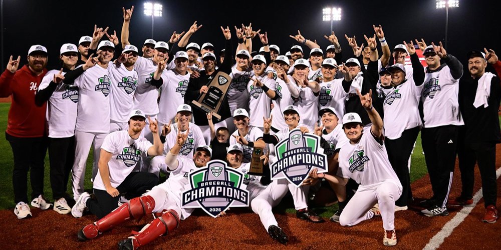 skylerkisellus's tweet photo. NIU's magical run is over, but we just witnessed the greatest season in 117 years of @NIU_Baseball.

— Program-record 36 wins
— First MAC championship
— Second NCAA Tournament appearance
— First NCAA Tournament win

Now, off to the Horizon. https://t.co/quEYFe9FUR
