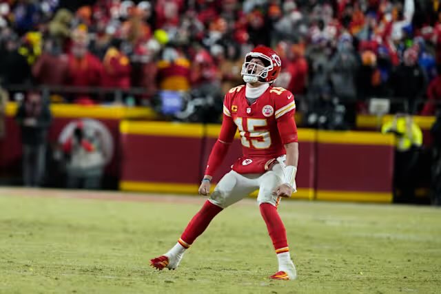 Daily_Chiefs_'s tweet photo. The Bills defense allowed just 20 PPG in playoff games under McDermott 👀

Against Patrick Mahomes? That number jumps to 35 PPG 😭🔥

Bills fans love blaming McDermott, but the actual answer is simple…

They kept running into the greatest playoff QB the NFL has ever seen 😈🐐 https://t.co/PSKbsZXC32