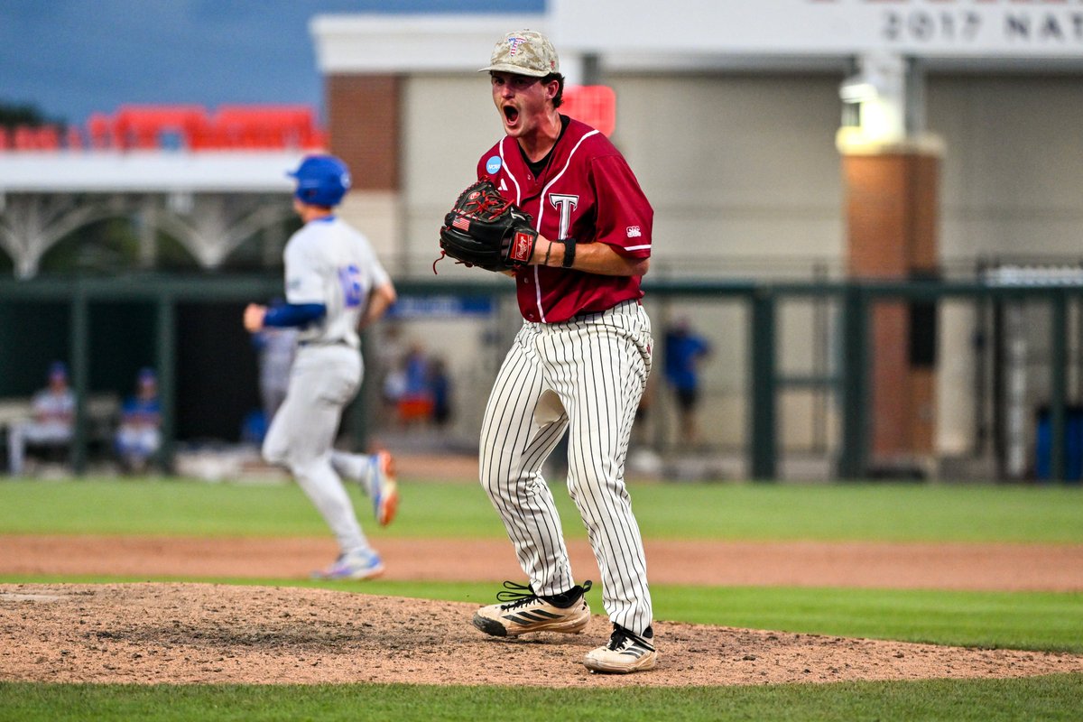 TroyTrojansBSB's tweet photo. ⚔️⚔️⚔️ https://t.co/qxnXNHbWua