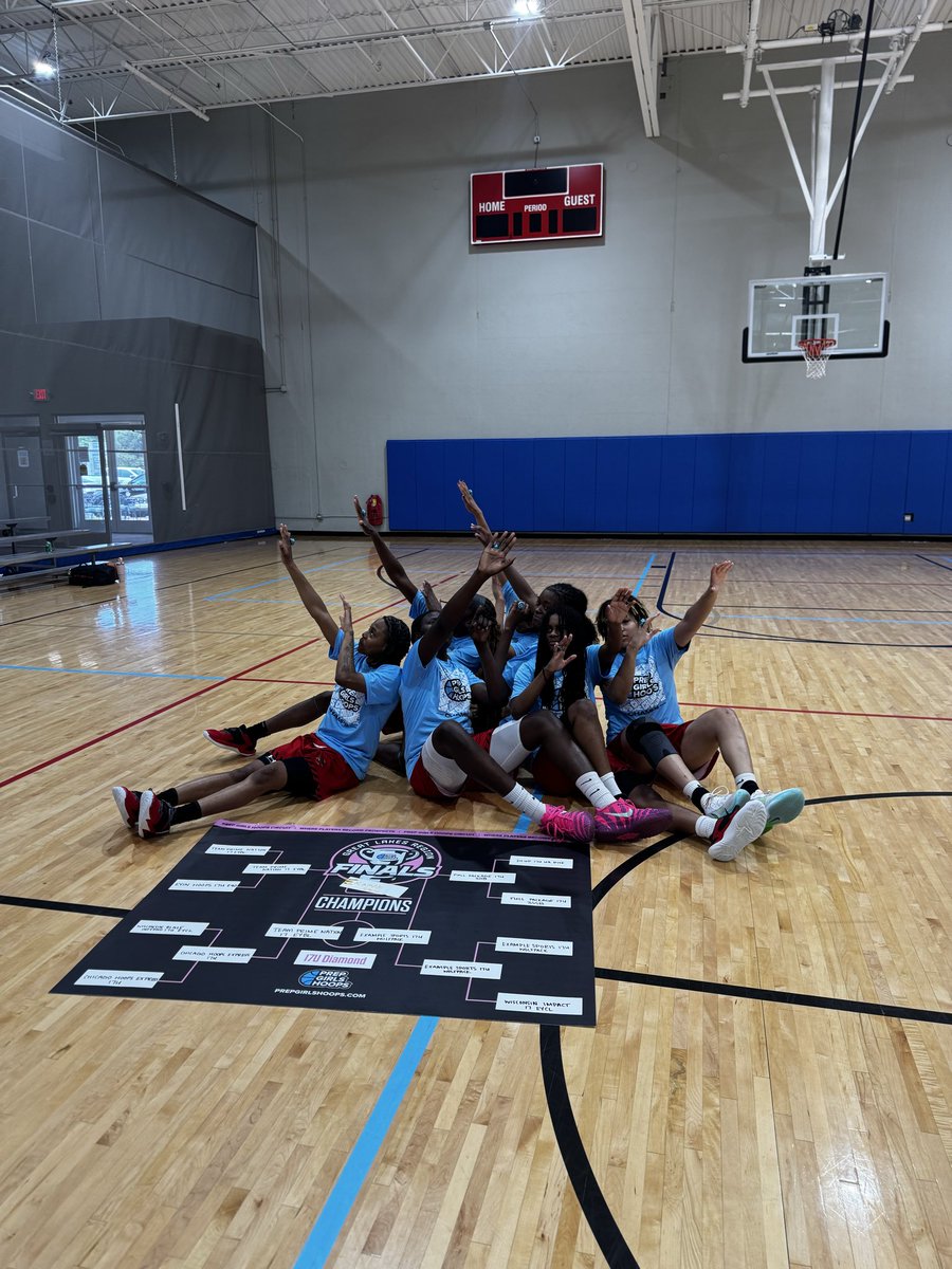 CoachEmilyPGH's tweet photo. Back 2 back 17U Great Lakes Region Finals Champs‼️

Really special group on and off the floor. Very blessed to host you all again this year!

Good luck the rest of summer!! 🏆🤝 https://t.co/FF9EbZ5pj3