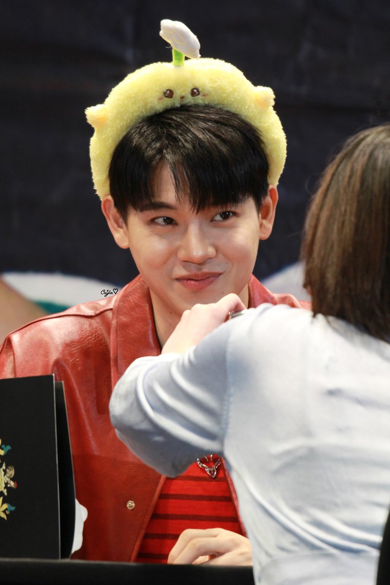 ___CrYin's tweet photo. :♡

      แพ้สายตานี้รอยยิ้มนี้น้องหยิ่นหยุดดิ๊😭

                                  🫧

#BKK_YINWAR2NDFANSIGN
#yinyin_anw Yin Anan
#Cr_YinShot https://t.co/caWOt3eVTk