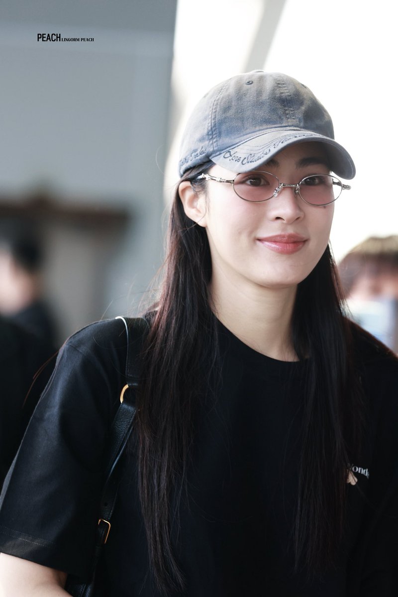 LingormPeach's tweet photo. 2026.06.01

🛫 @linglingsirilak 

#LinglingKwong #หลิงหลิงคอง https://t.co/TKSkF9i8Ce