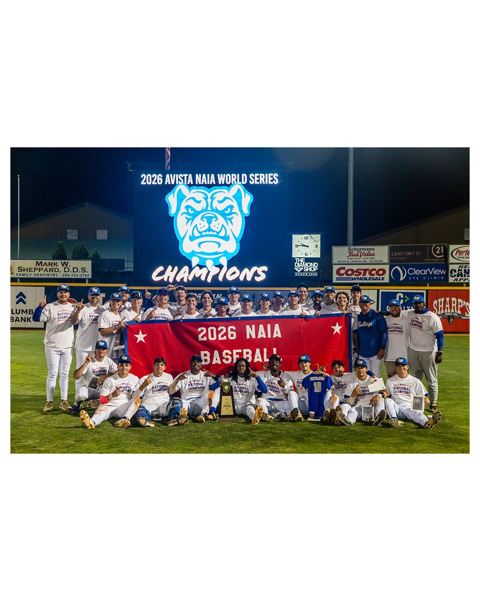 NAIABall's tweet photo. Reliving the moments that decided a national championship. 📸

#NAIABall @TWU_Baseball @twbulldogs 
Photos via @SpencerFarrin / @dlproductionss https://t.co/TCeUIr5yro