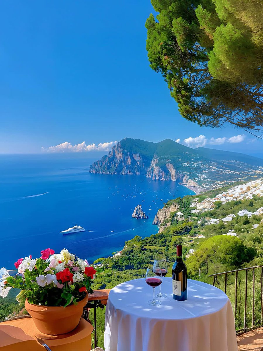 TravelBucketX's tweet photo. Amalfi Coast, Italy 🇮🇹 https://t.co/i3ExH4Nxl8