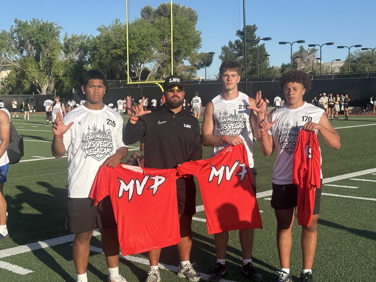 TylerOverstree7's tweet photo. Thank you to @unlvfootball for a great camp. Was blessed to receive linebacker MVP.  @Cehsfootball @Coach_ATaylor @KamrynBennett @CoachThiele @Overstreet2 @therealbeadle @JUSTCHILLY @BrandonHuffman @CoachPerrone https://t.co/hBLP82ODQ3