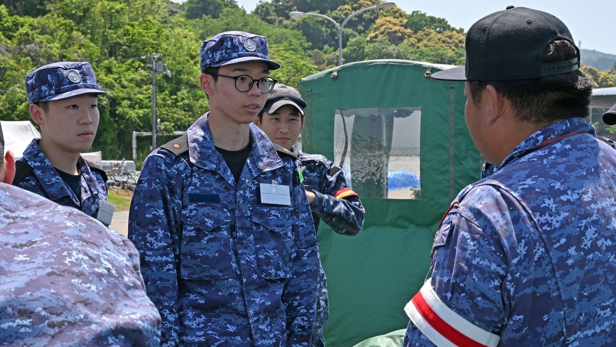 JMSDF_mrh's tweet photo. ⚓#舞教日記📷～潜水艦実習～ 

将来の姿をイメージして

#海上自衛隊 #海自舞鶴 #舞鶴教育隊 https://t.co/fboFav5kUz