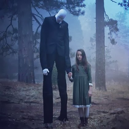 slimebeasts's tweet photo. Looks like we got the @Creepcastactual thumbnail artist, @tkdesignzs AGAIN.

In his latest "process video", which he took back down, he opens a folder with AI generated Slender images, two based on the real photo on the left.

They're made with Magnific, which he openly uses. https://t.co/o0oVO3t61s