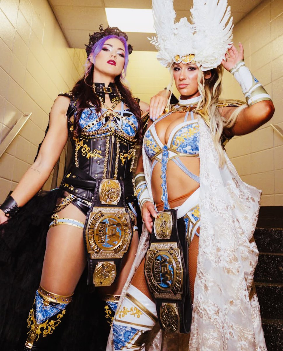 BobbyBatitto12's tweet photo. Divine Dominion Lena Kross and Megan Bayne AEW Women’s World Tag Team Championship for 77 days https://t.co/Be35ss5fF4