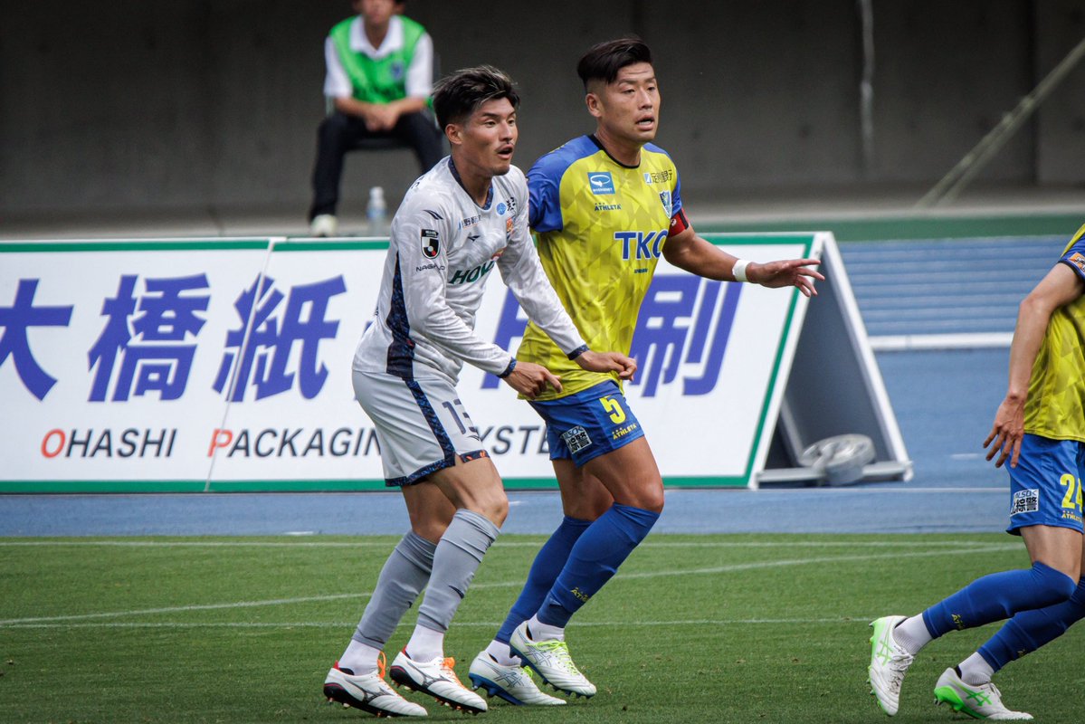 yfc39's tweet photo. 3連勝。満足せず。もっと良くなれる。
高校生の時に夢見てた舞台でやっと対戦する事が出来ました。この年齢で巡り合う事にとても感慨深さを感じたし、頑張ってきて良かった。と思う瞬間でした。育崇のキャリアに改めてリスペクトをし刺激を与えられる存在であれるようまだまだ頑張ろうと思います
#宝物 https://t.co/uw4MwxxWk6