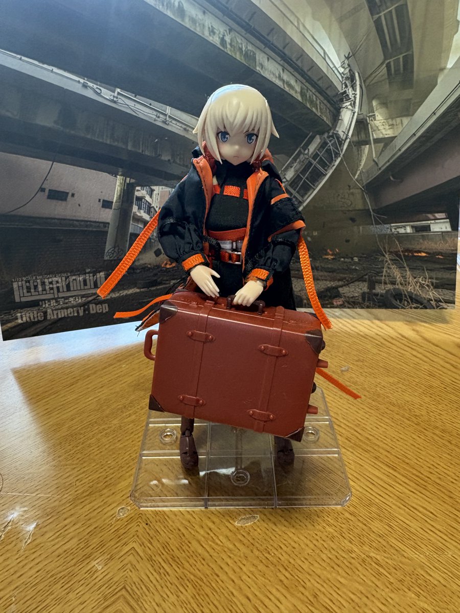 お昼休みに一枚だけ模型写真を貼ろう FAガールも旅をする