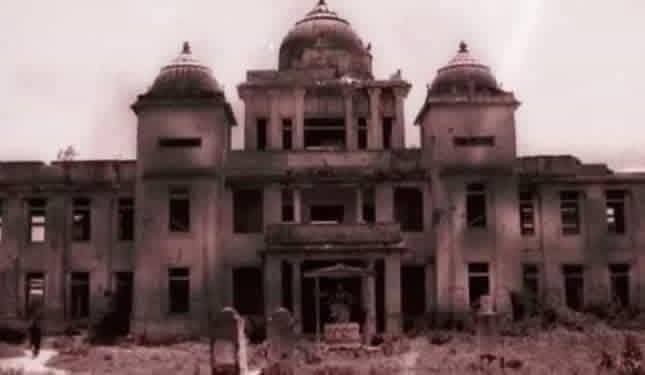 senior_tamilan's tweet photo. யாழ் நூலக எரிப்பின் / கலாச்சார படுகொலையின் 45வது ஆண்டு!

(31.05.1981)

உலகத்தமிழரின் அறிவு பொக்கிசமான யாழ்ப்பாணம் பொது நூலகம் #JaffnaPublicLibrary ஐக்கிய தேசியக்கட்சி ஆட்சியில் 
சிங்கள காடையர்களால் தீக்கிரையாக்கப்பட்ட நாள் இன்று.

#Eelam #EelamTamils #Jaffna #LKA #WorldwideTamils https://t.co/PunGfImNyi