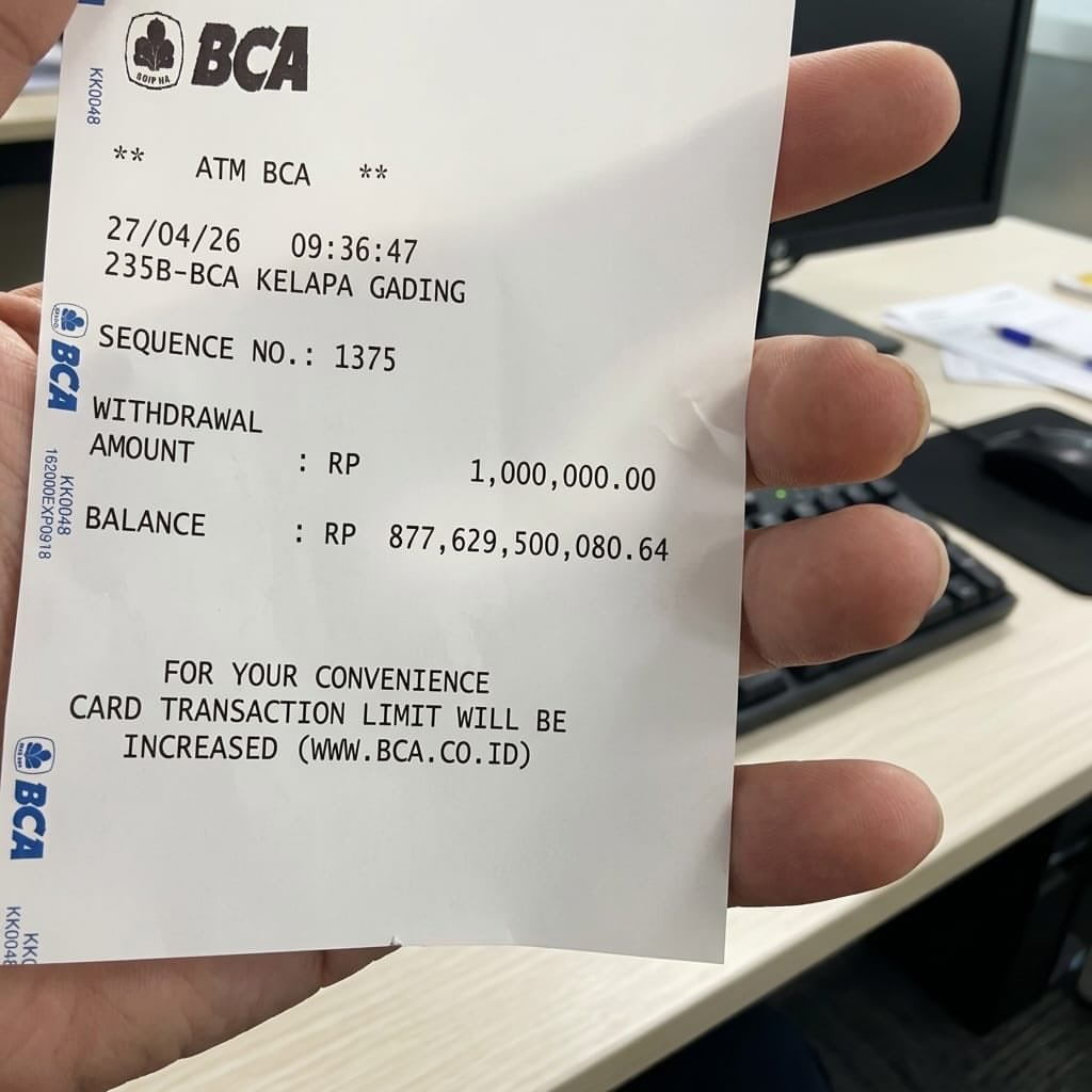 bvtrass's tweet photo. Maa syaa Allah, laa quwwata illaa billaah, semoga tahun depan punya duit segini, dan kalian juga https://t.co/71lsinArL7